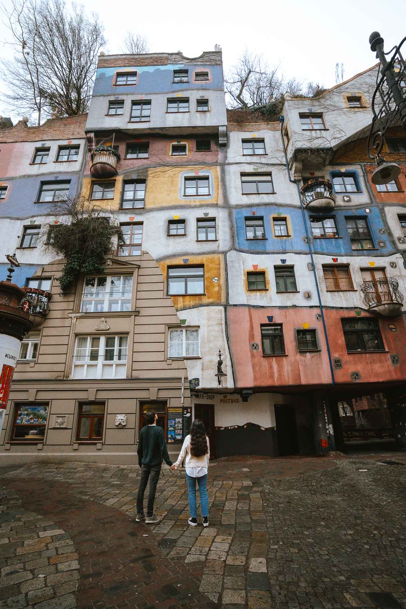 Hundertwassenhaus algo curioso que ver en Viena