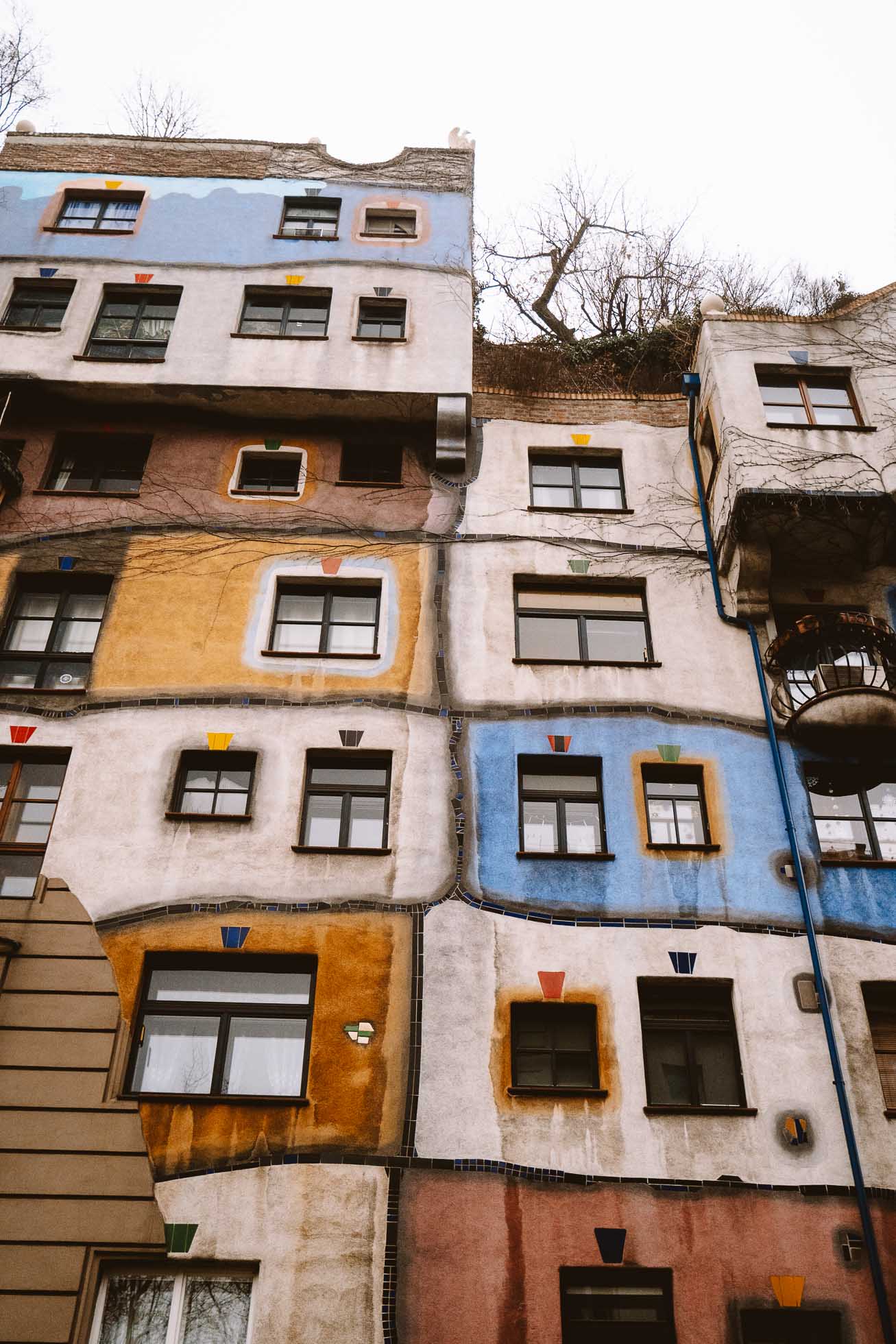 Hundertwassenhaus algo curioso que ver en Viena