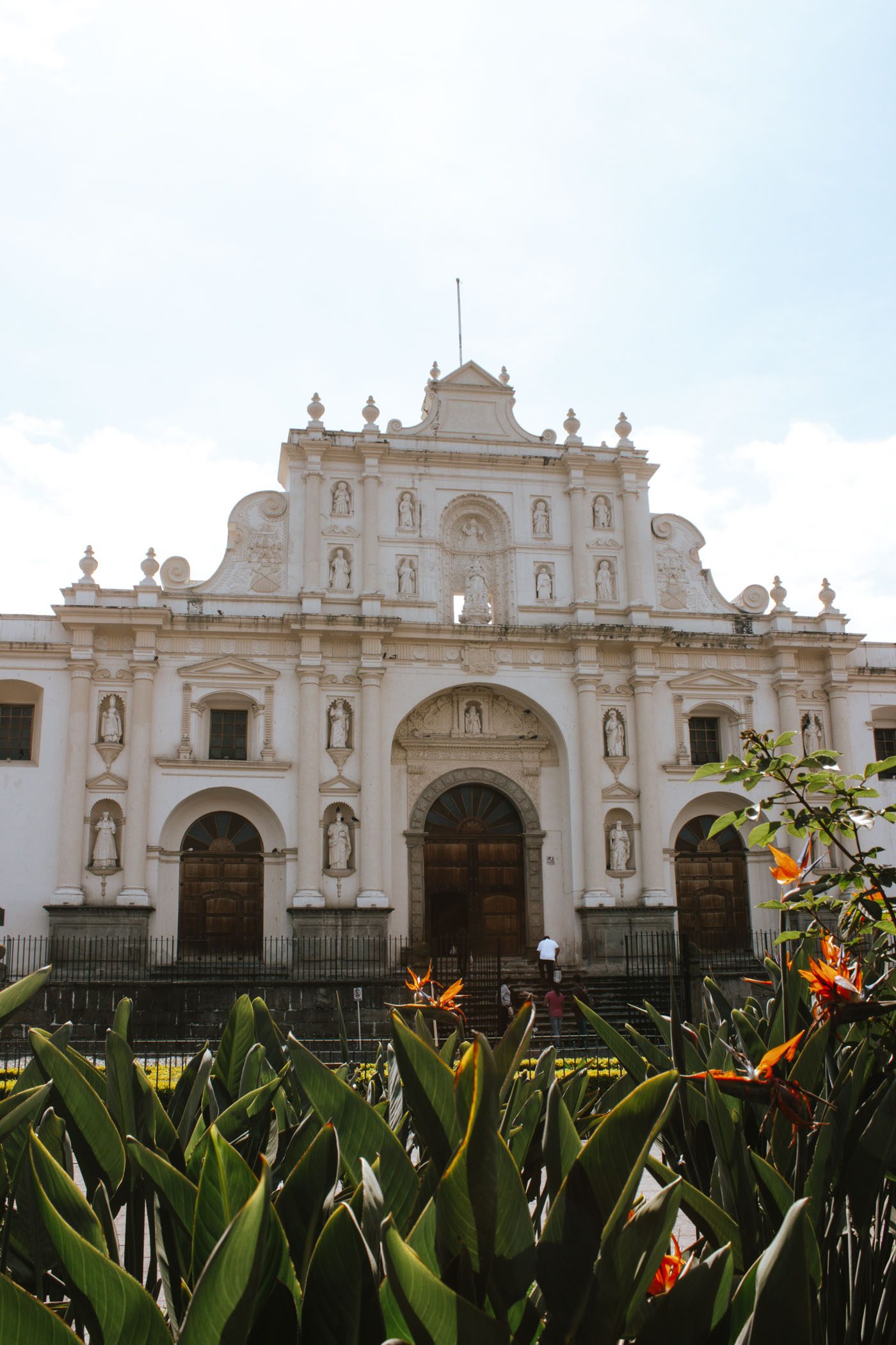 plaza mayor, algo que ver en antigua guatemala