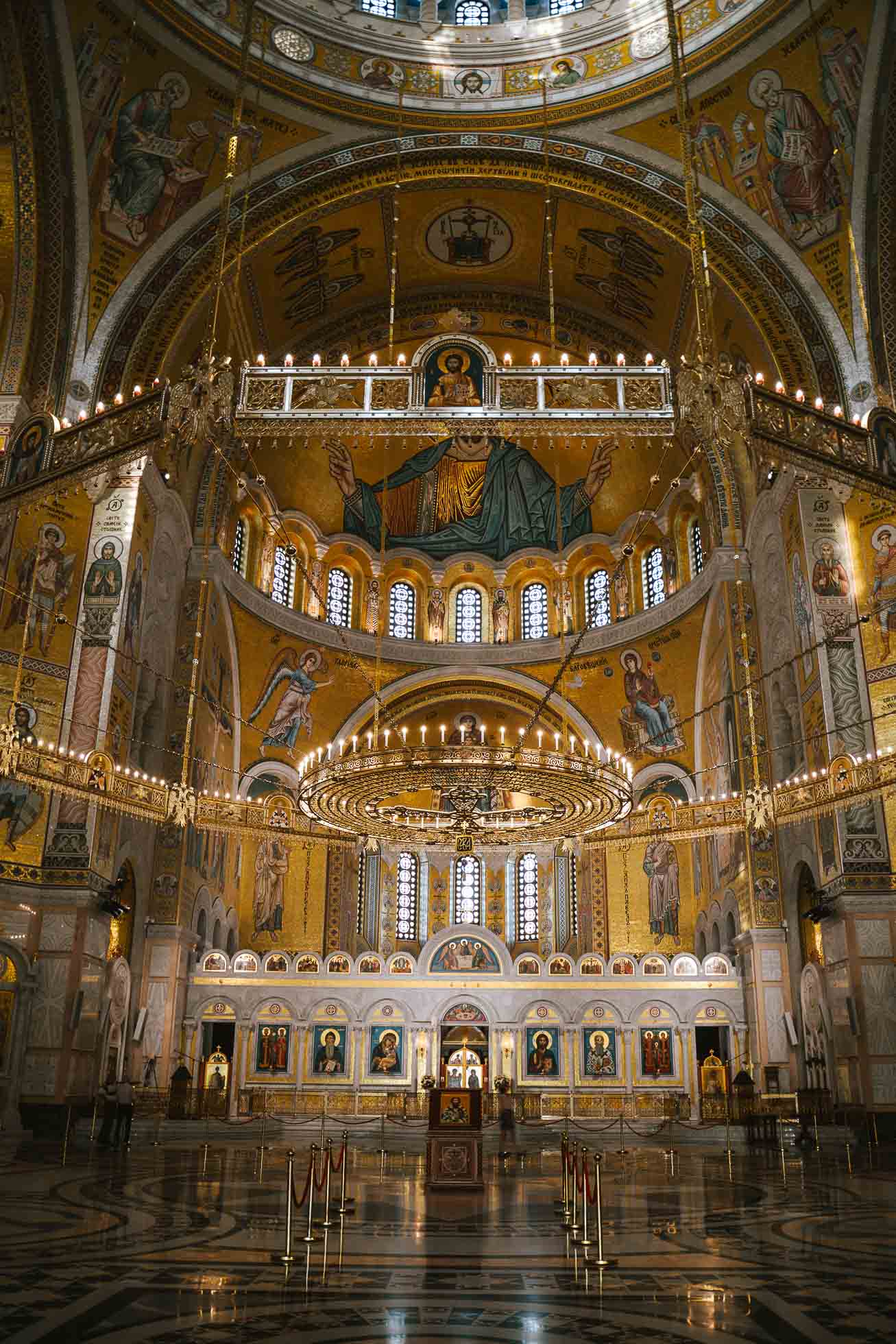 Pantocrator, templo de San Sava, lo más emblemático que ver en Belgrado en 1 día