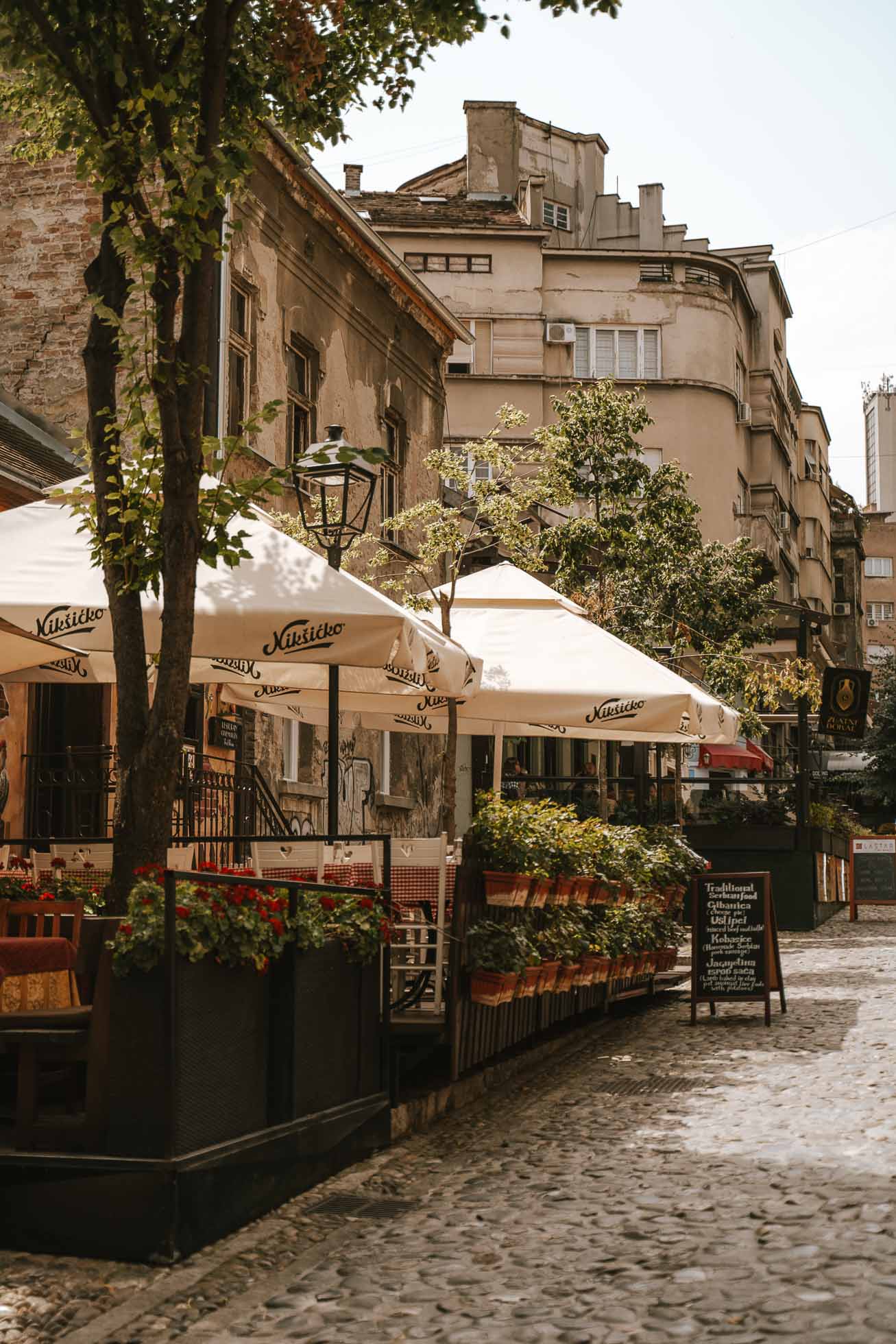 Barrio de Skadarlija, nuestro favorito que ver en Belgrado en 1 día