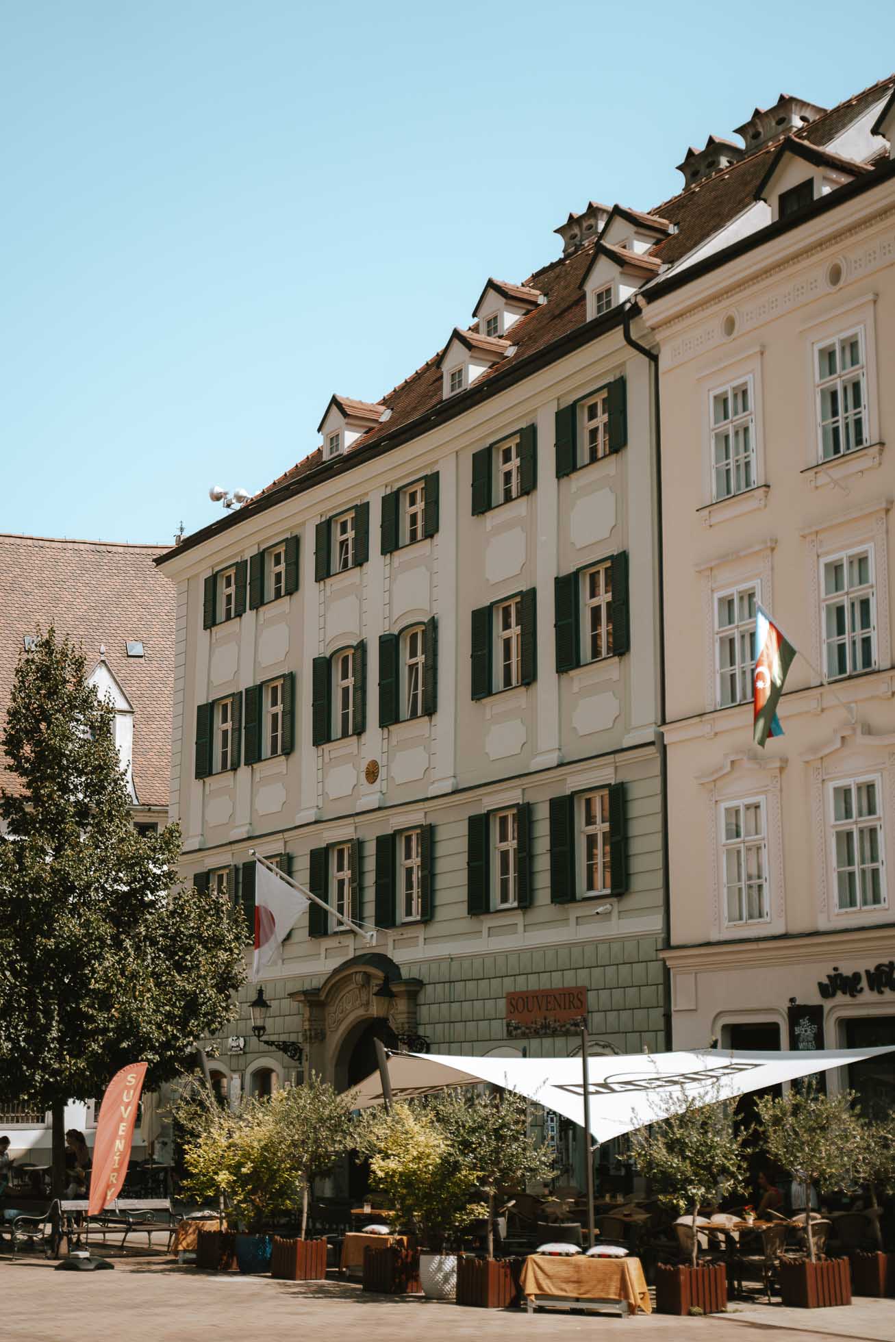 Punto de referencia del casco antiguo y una plaza que ver en Bratislava en 1 día
