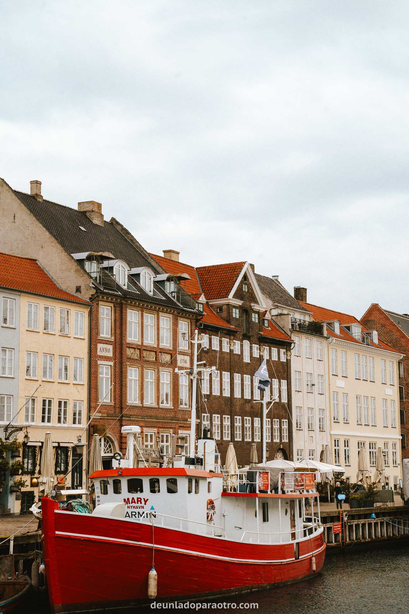 Tour por los canales de Nyhavn, algo que ver en Copenhague