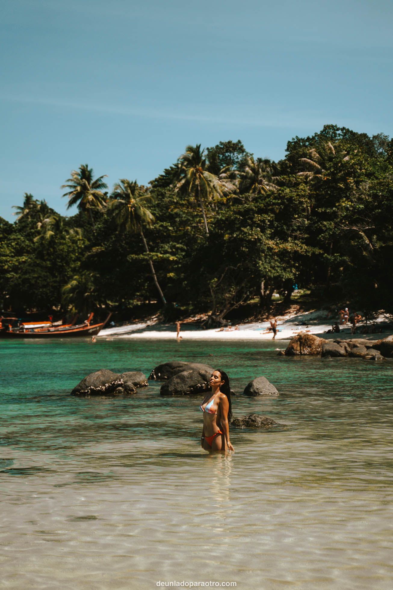 Una de las mejores cosas que hacer en Koh Lipe en 2 días es acercarse a Sunset Beach,, nuestro lugar favorito