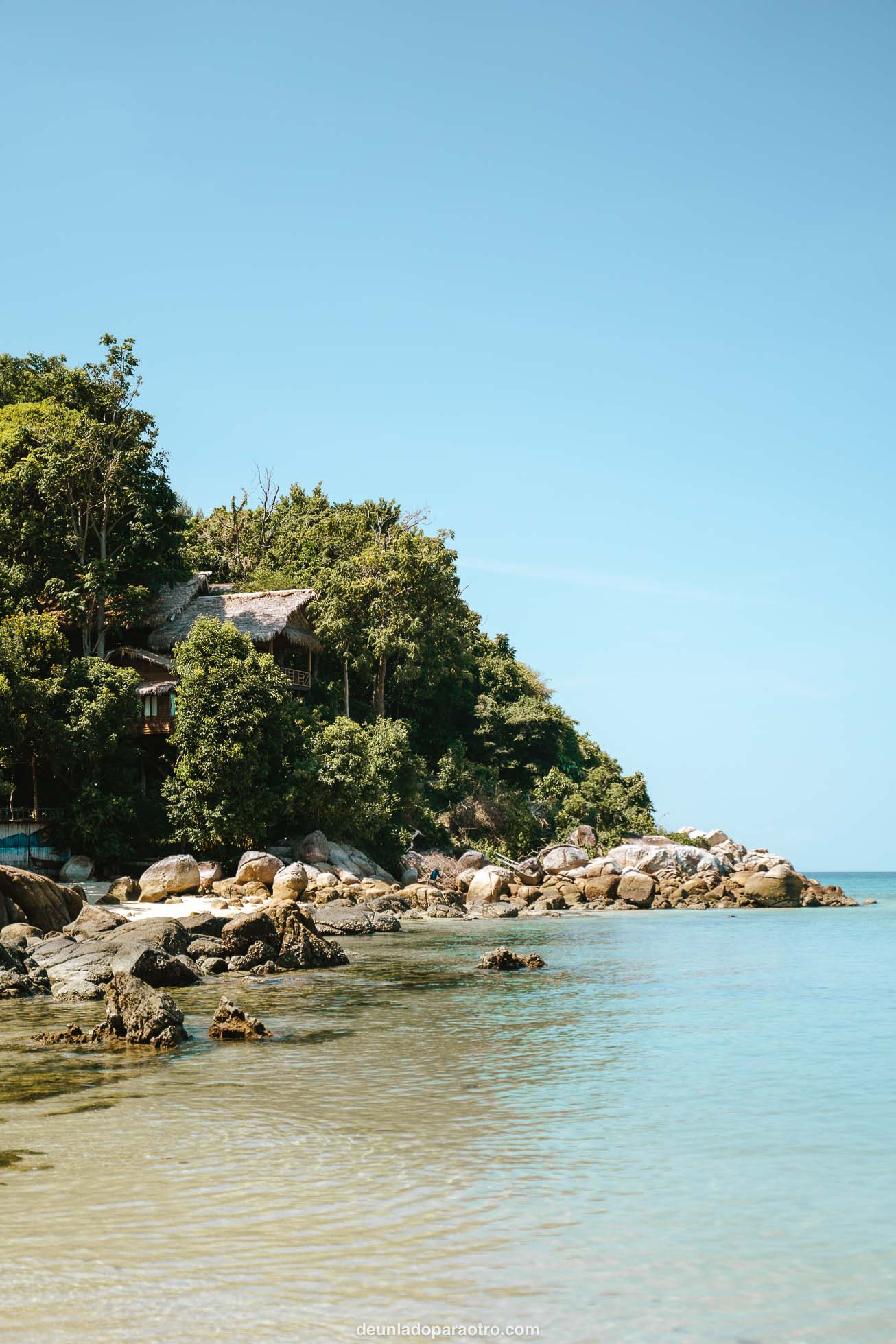 Una de las mejores cosas que hacer en Koh Lipe en 2 días es acercarse a Sunset Beach,, nuestro lugar favorito