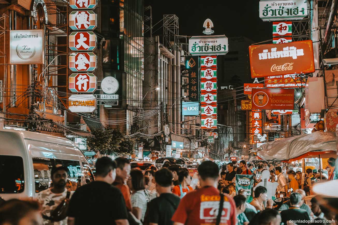 Khao San Road, la calle más animada que ver en Bangkok en 2 días