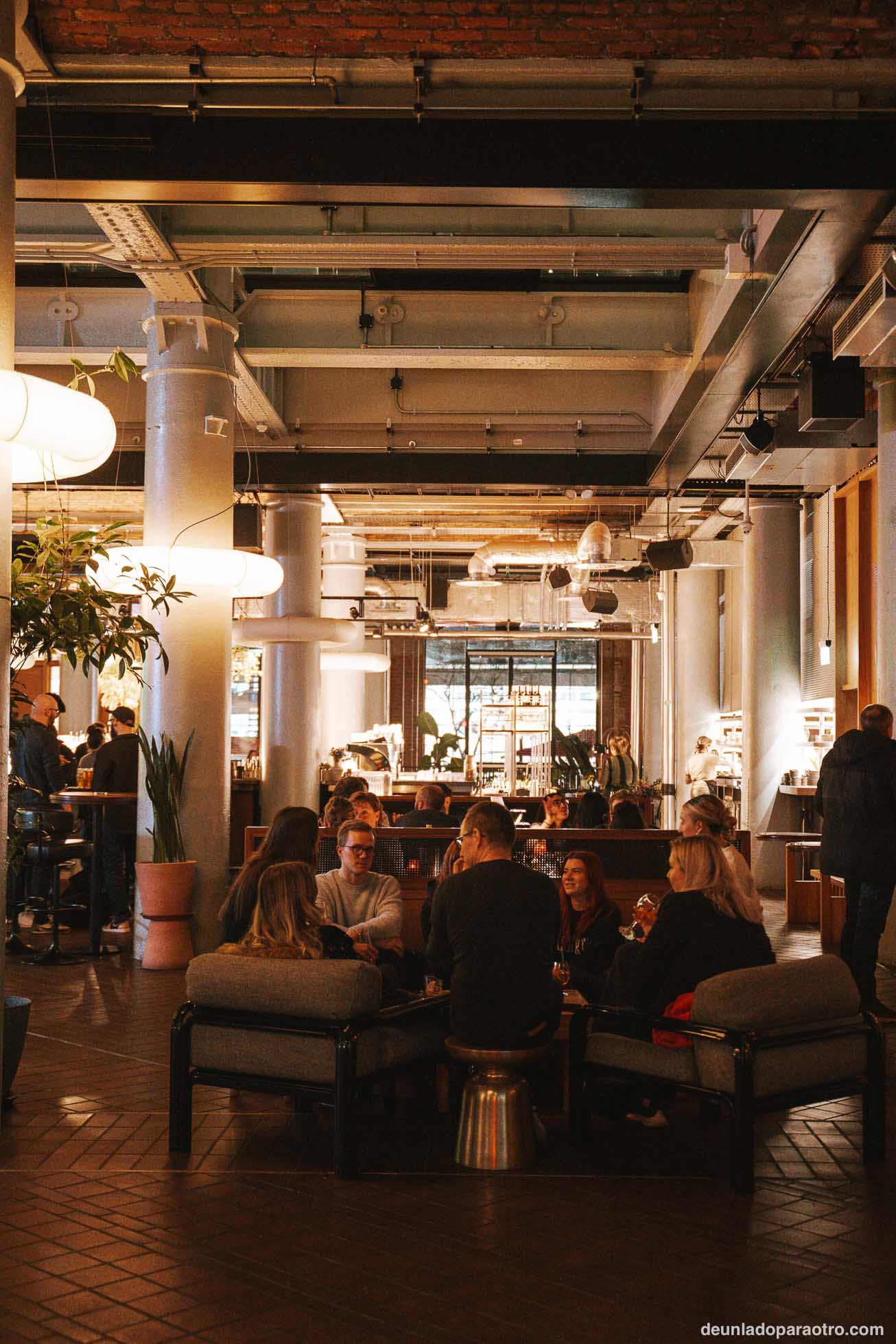 Un buen plan gastronómico que hacer en Manchester es comer en Ducie Street