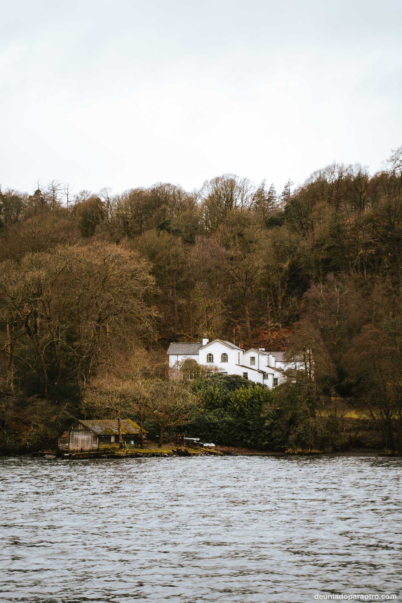 Ferry por el lago Windermere un imprescindible de Lake District