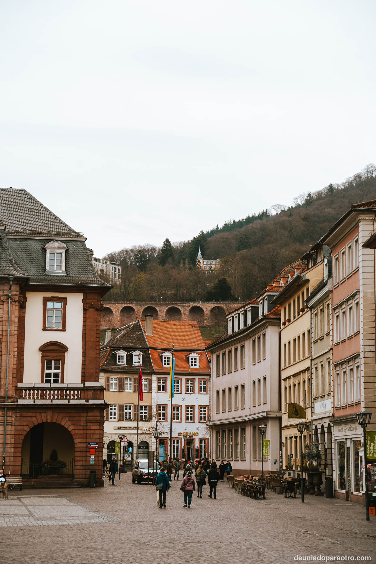 Plaza del Mercado, la más popular que ver en Heidelberg con todas sus casas de colores