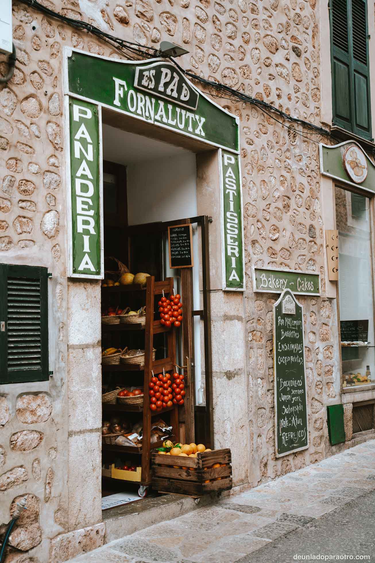 Uno de los pueblos más bonitos de España y una visita obligada que hacer en Mallorca