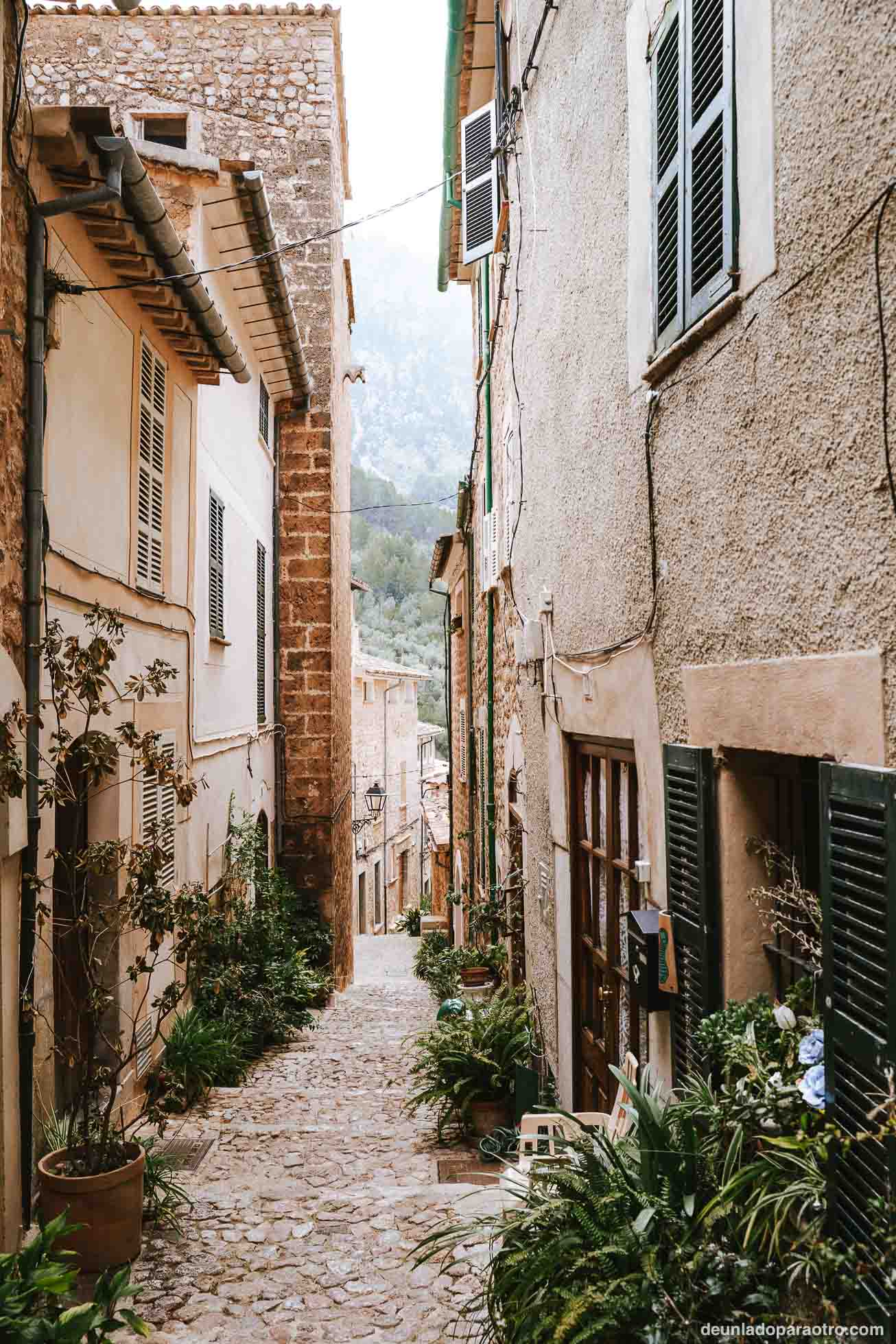 Uno de los pueblos más bonitos de España y una visita obligada que hacer en Mallorca