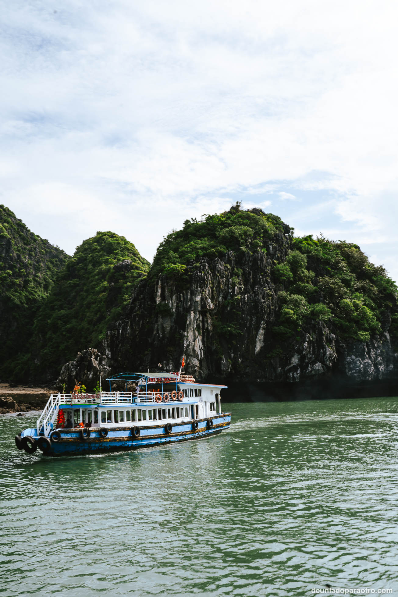 Halong Bay, uno de los destinos de esta ruta de viaje a Vietnam por libre en 18 dias