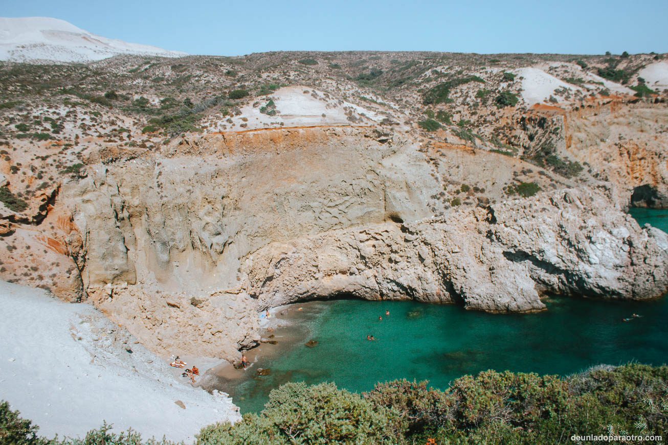 Milos, la isla más salvaje que ver en esta ruta por Grecia en 18 dias