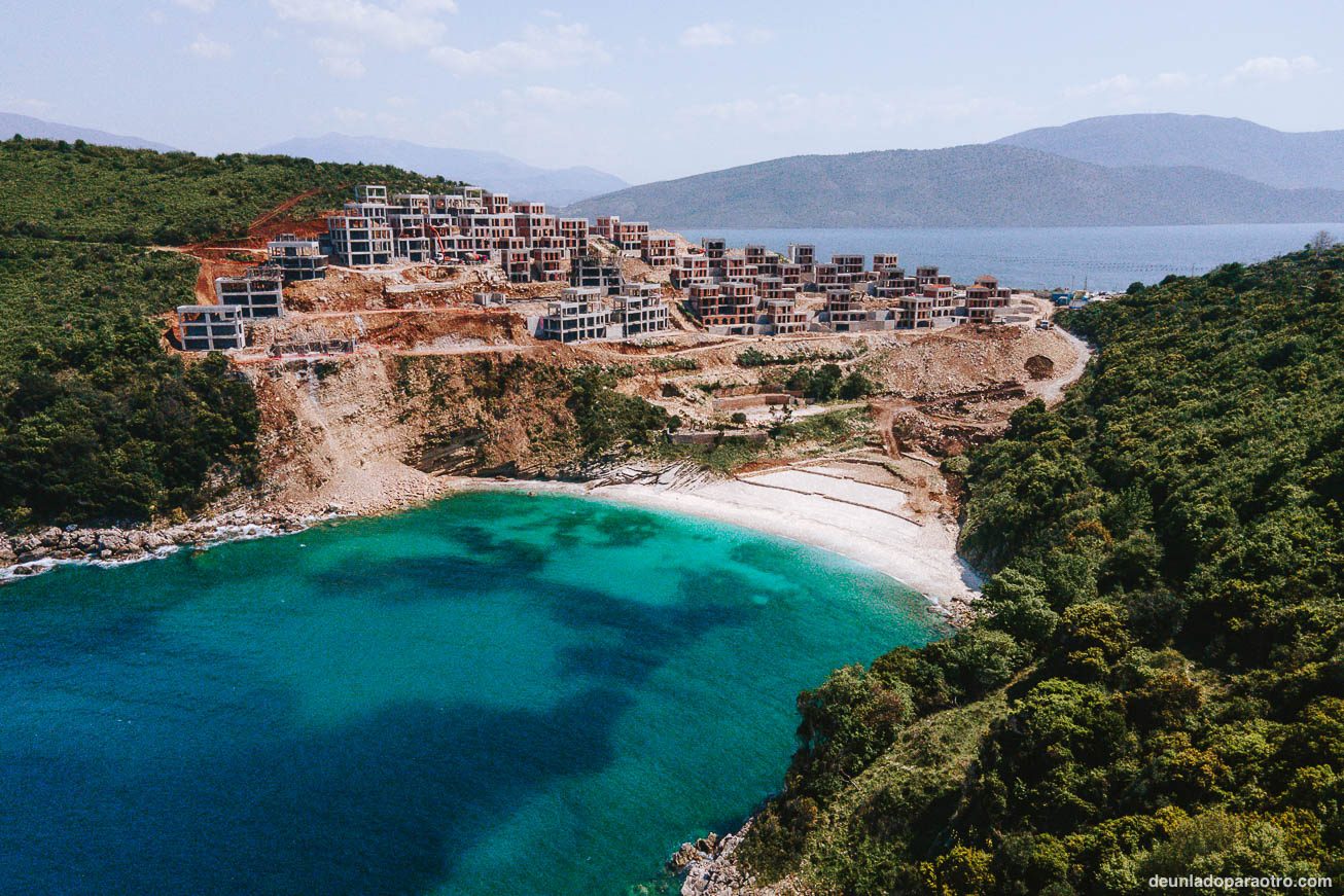 Monastery Beach, una de las playas más bonitas que ver en Ksamil en 2 días