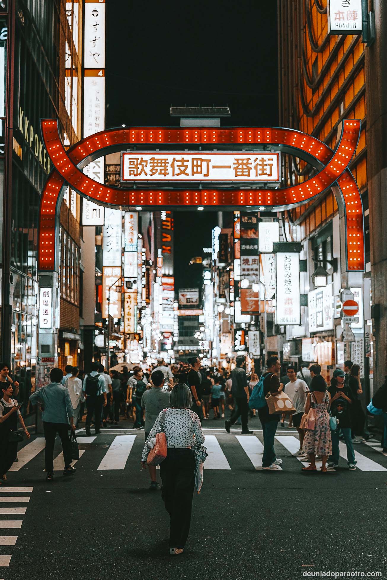 Shinjuku, una de las mejores zonas donde alojarse en Tokio