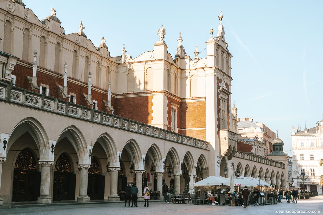 Lonja de los Paños, un edificio renacentista que ver en Cracovia