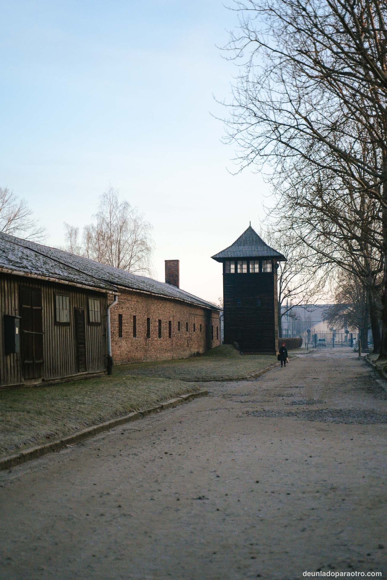 como ir de Cracovia a auschwitz y excursión a Auschwitz para visitar