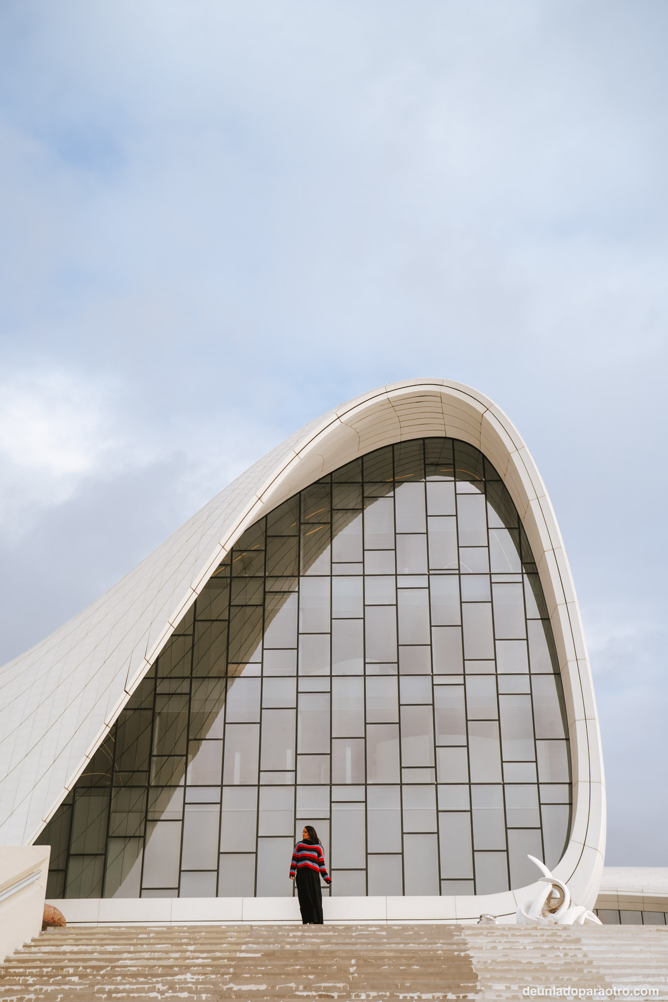 Heydar Aliyev Center, una visita cultural que hacer en Bakú