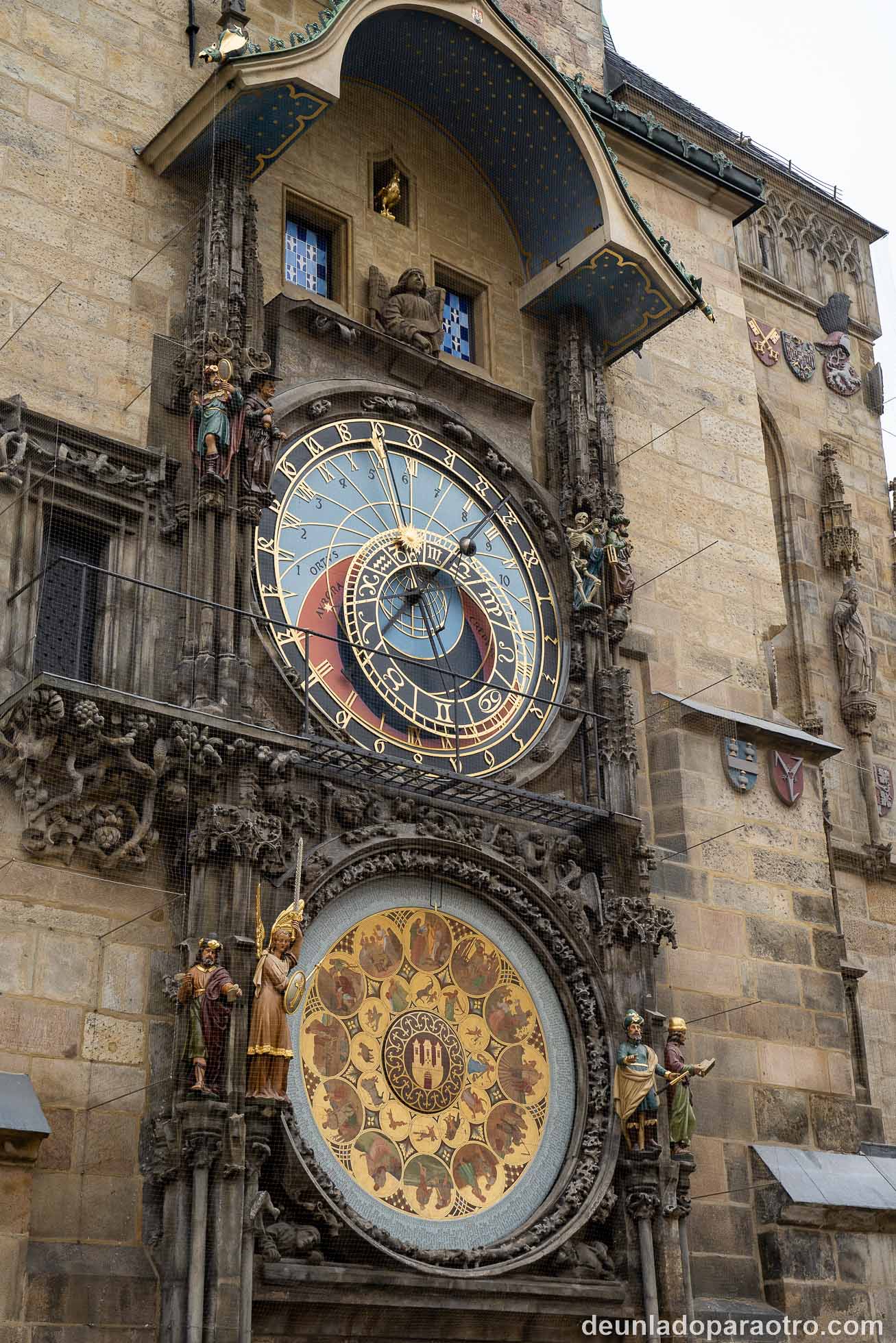 Reloj Astronómico, una visita imprescindible en una ruta de navideña por República Checa