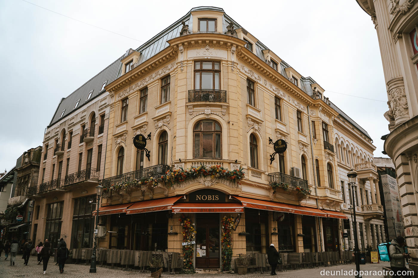 Strada Lipscani, una calle imprescindible que ver en Bucarest