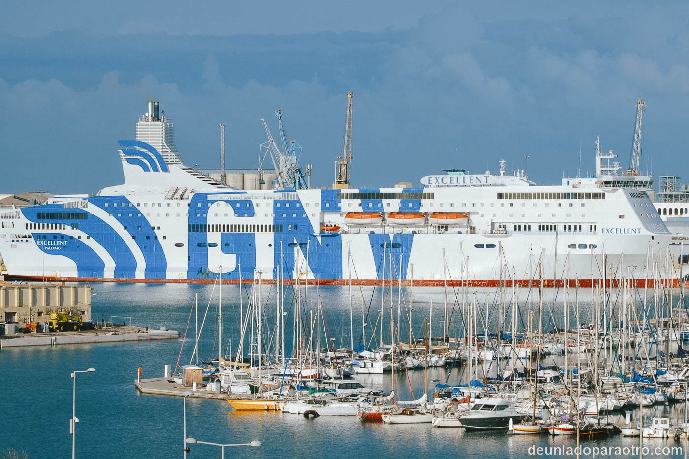 Cómo ir de Barcelona a Mallorca: Ferry, la mejor opción para viajar sin límites (coche, mascotas y equipaje)