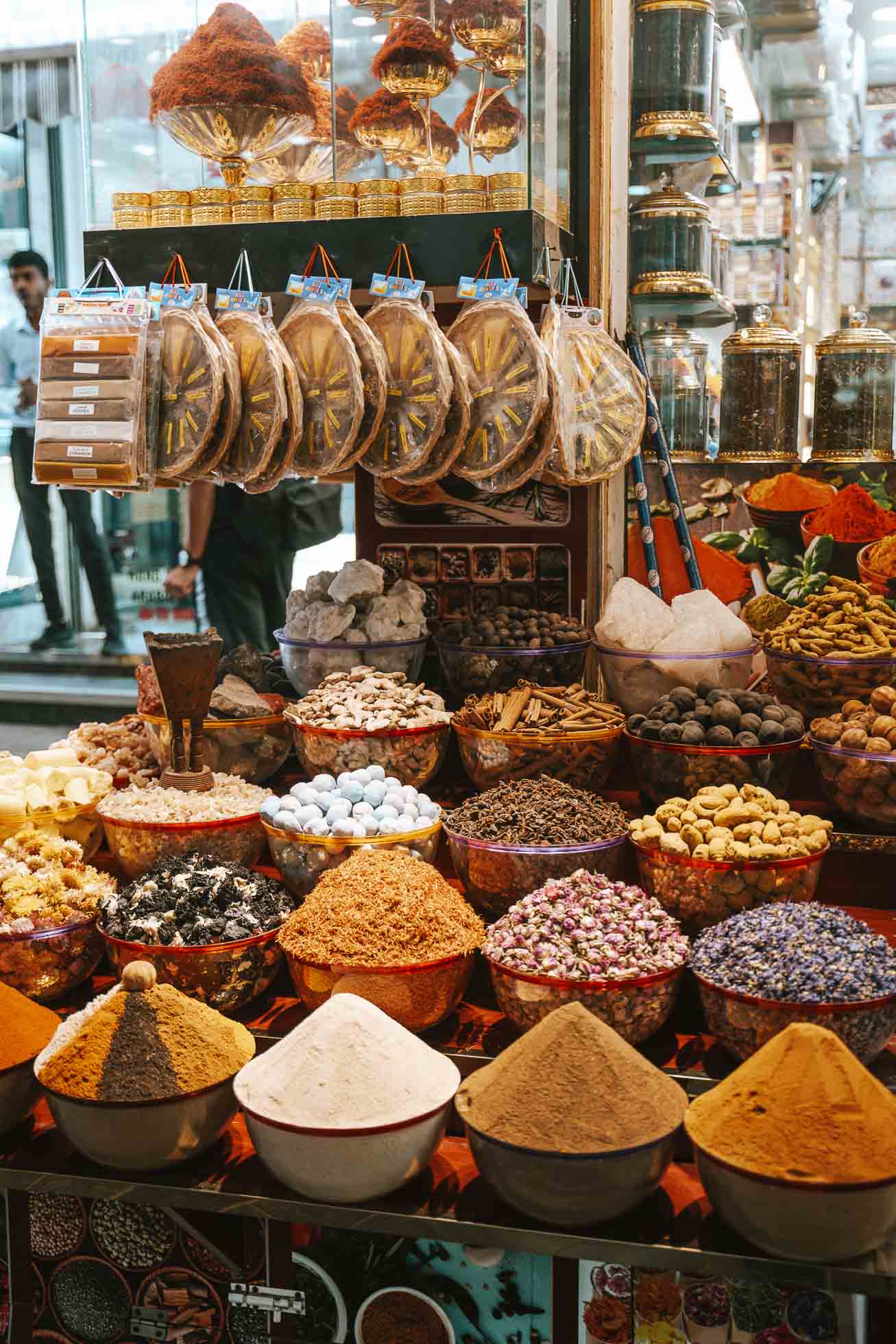 Zona repleta de mercados tradicionales, un imprescindible que ver en Dubái en un día