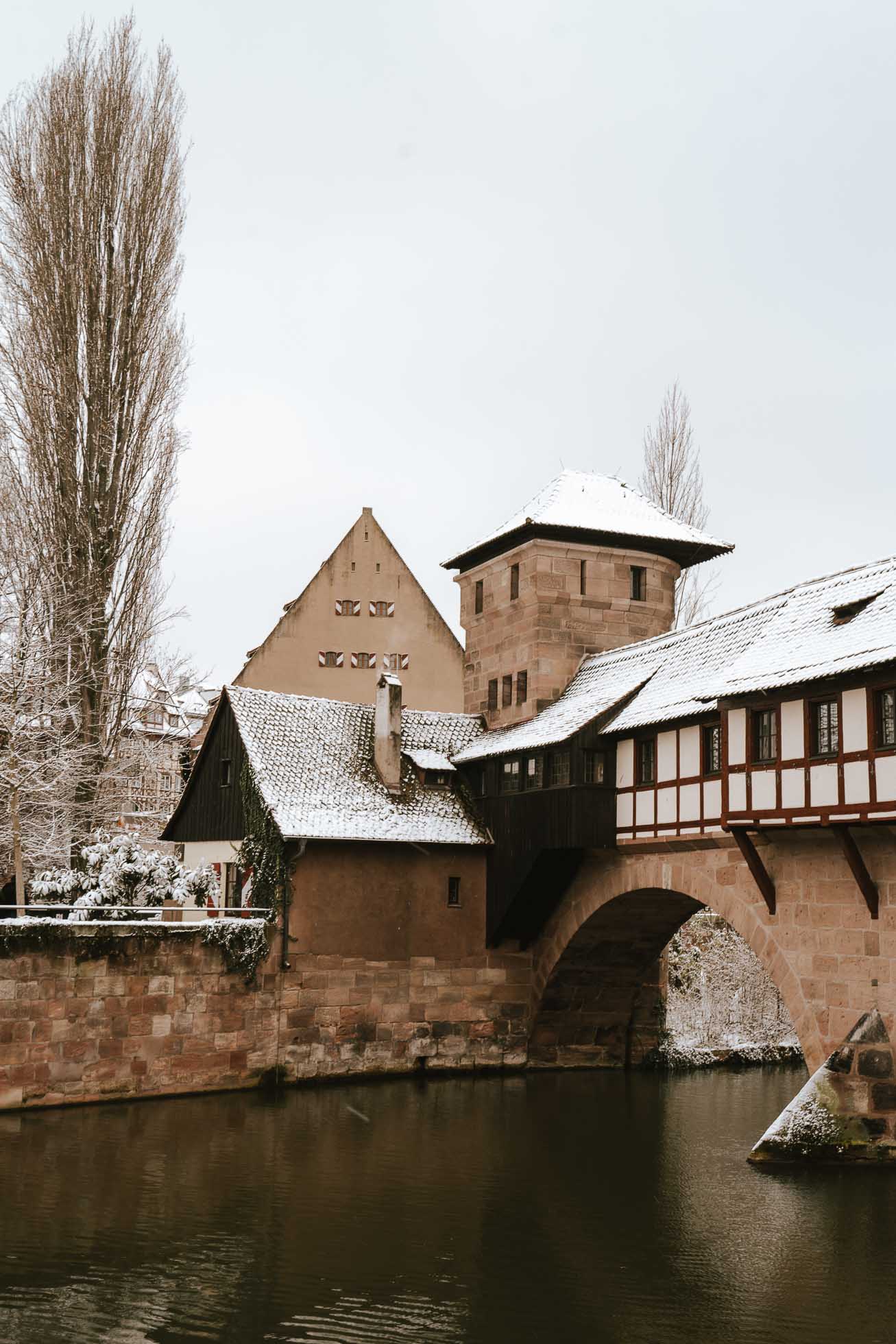 Es una popular atracción que ver en Nuremberg en Navidad por su belleza y fantásticas visitas