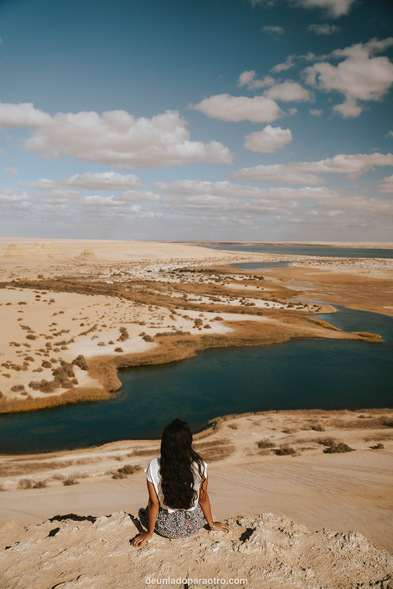 Vistas del Magic Lake en Fayoum, una excursión que hacer en El Cairo