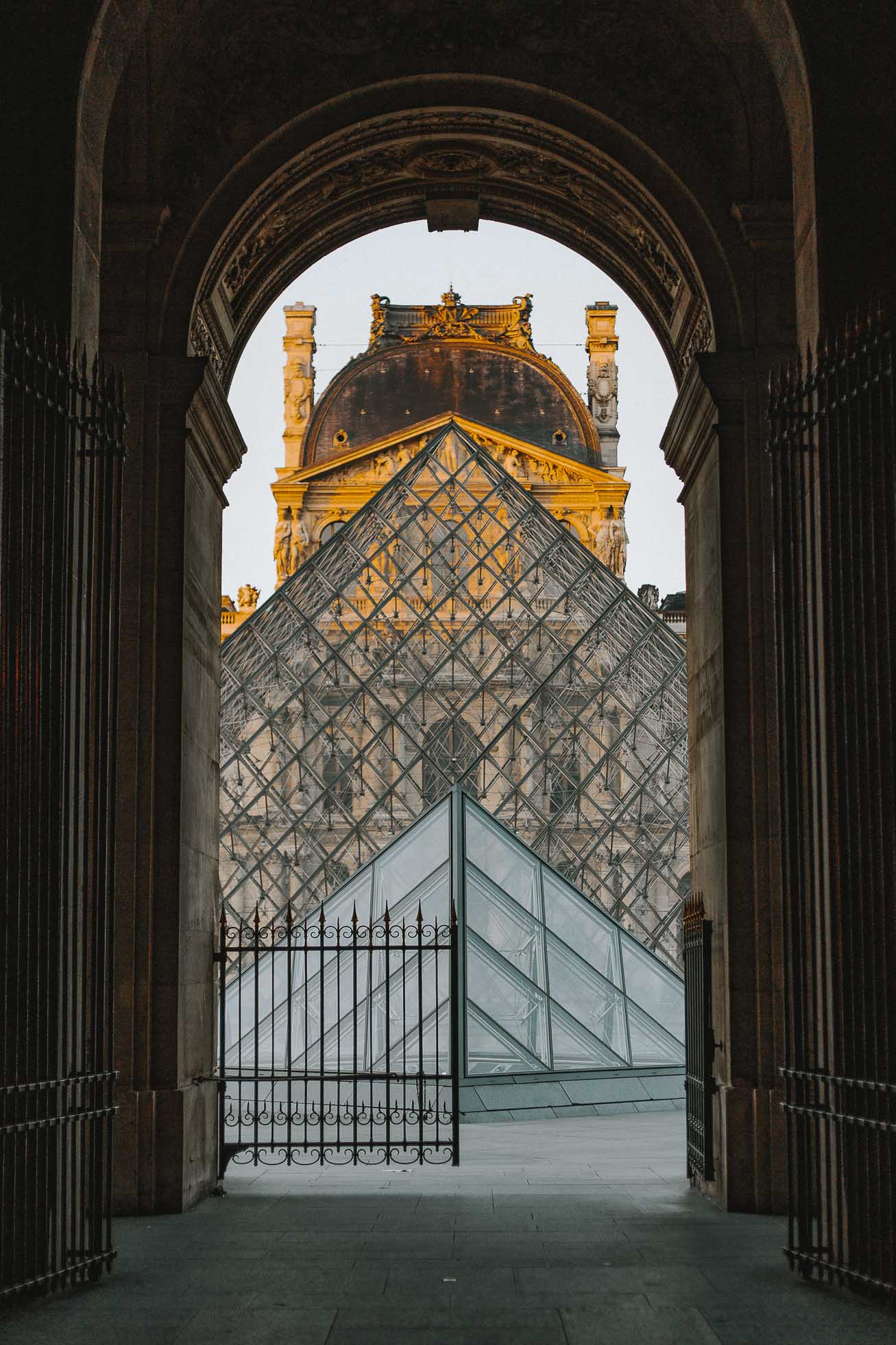 Museo del Louvre, uno de los lugares imprescindibles que ver en París en dos días