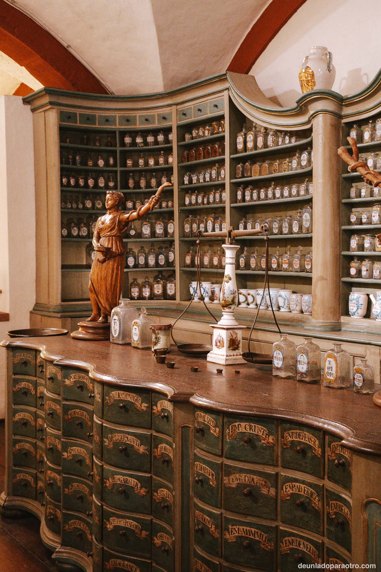 Museo de la Farmacia, uno de los lugares más curiosos e interesantes que ver en heidelberg en un dia