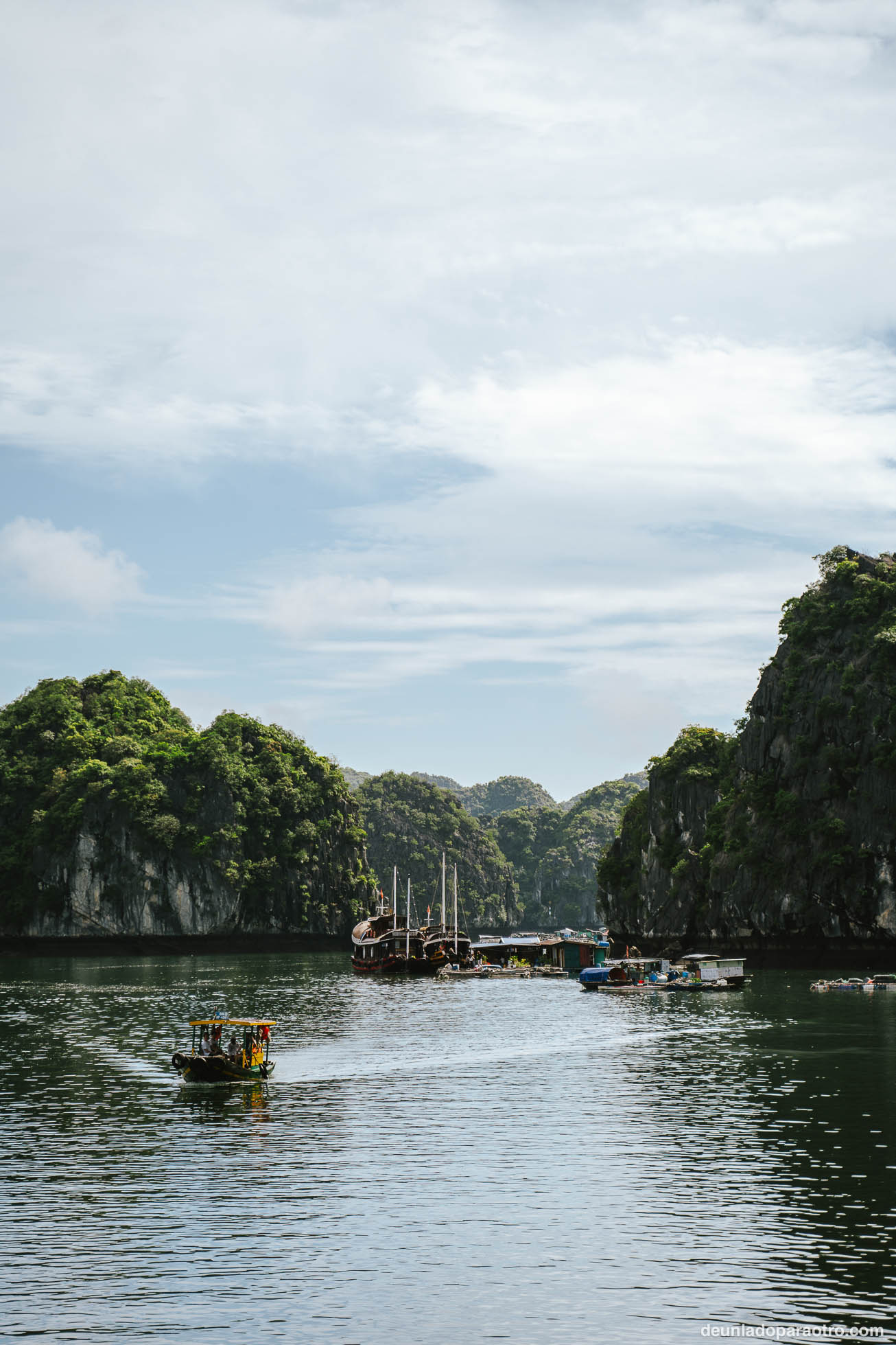 Halong Bay, uno de los destinos de esta ruta de viaje a Vietnam por libre en 18 dias