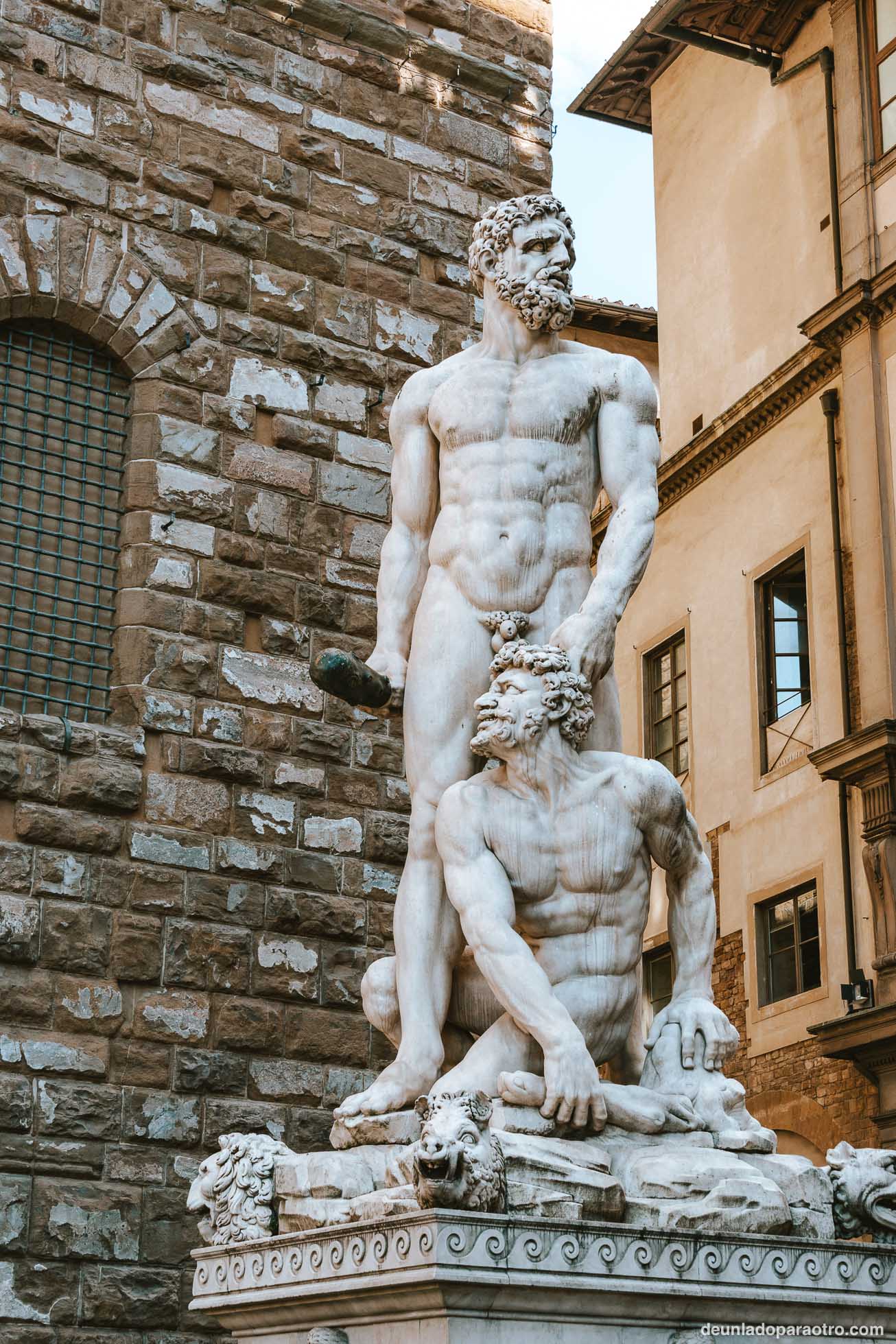 Piazza de la Signoria, una de las mejores zonas donde alojarse en Florencia